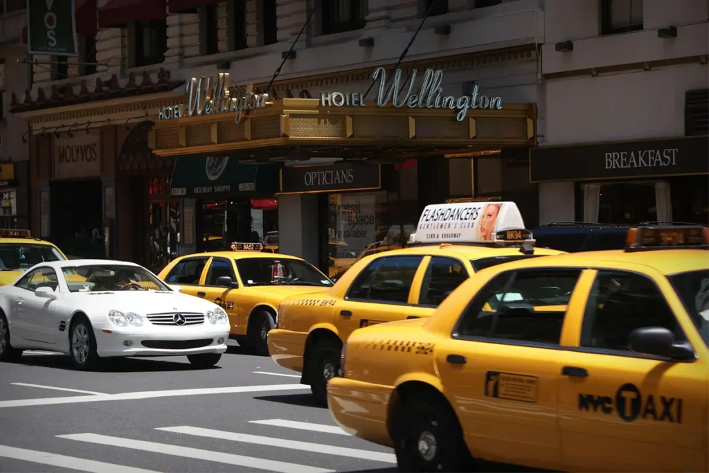 How to travel on a budget step by step
