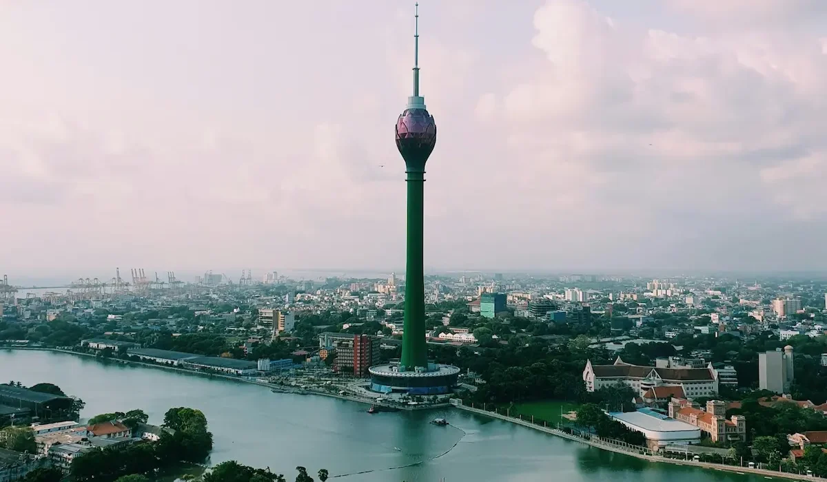 top-10-places-to-visit-in-sri-lanka